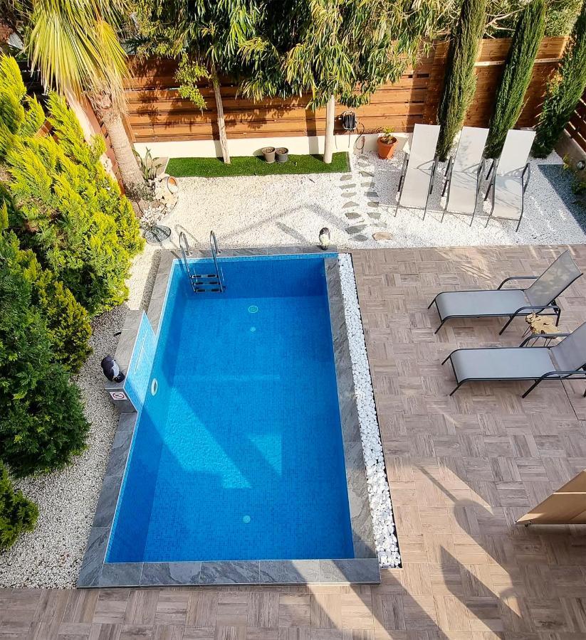Shanti Paphos Villa ภายนอก รูปภาพ